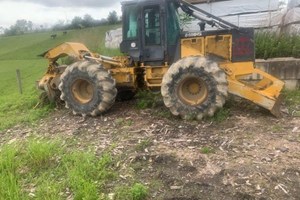2005 John Deere 548GIII  Skidder